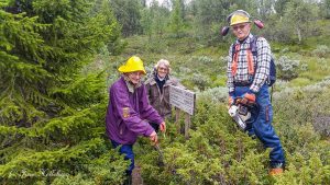 På bildet: Randi Helleberg, Berit og Trygve Næsheim